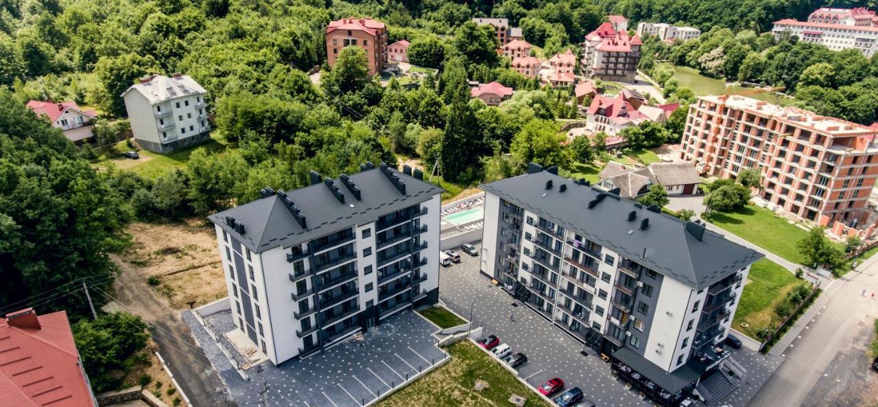 Arena Apart - Hotel Поляна Экстерьер фото